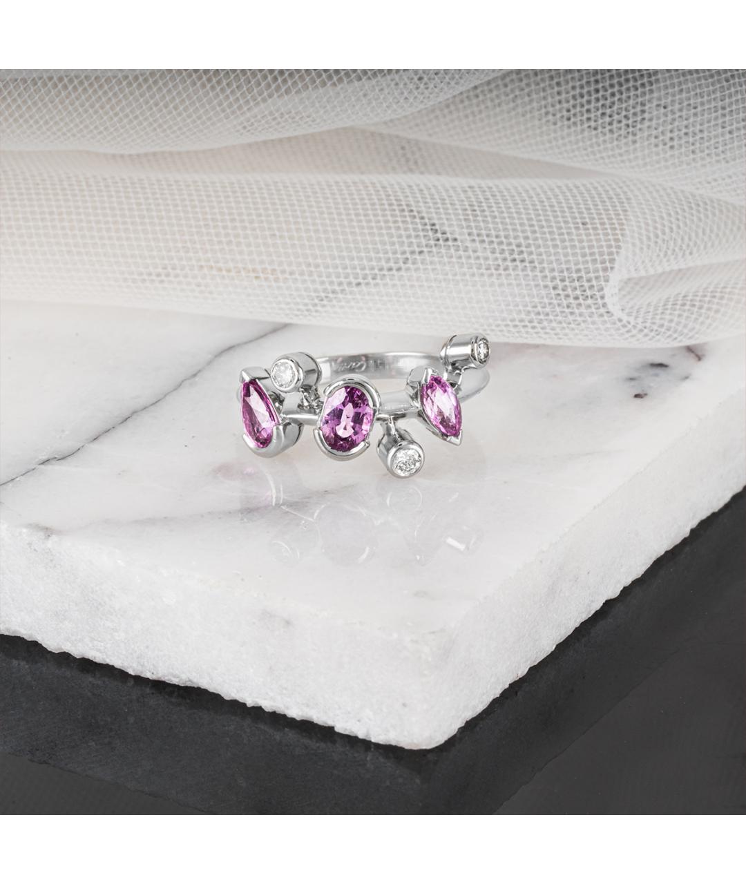 CARTIER Фиолетовое кольцо из белого золота, фото 2