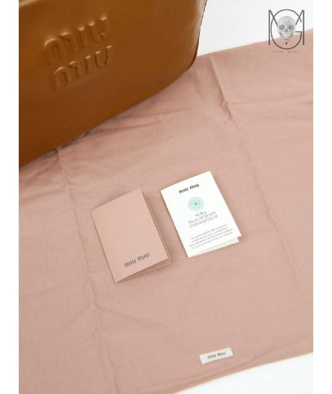 MIU MIU Коричневая кожаная сумка через плечо, фото 6