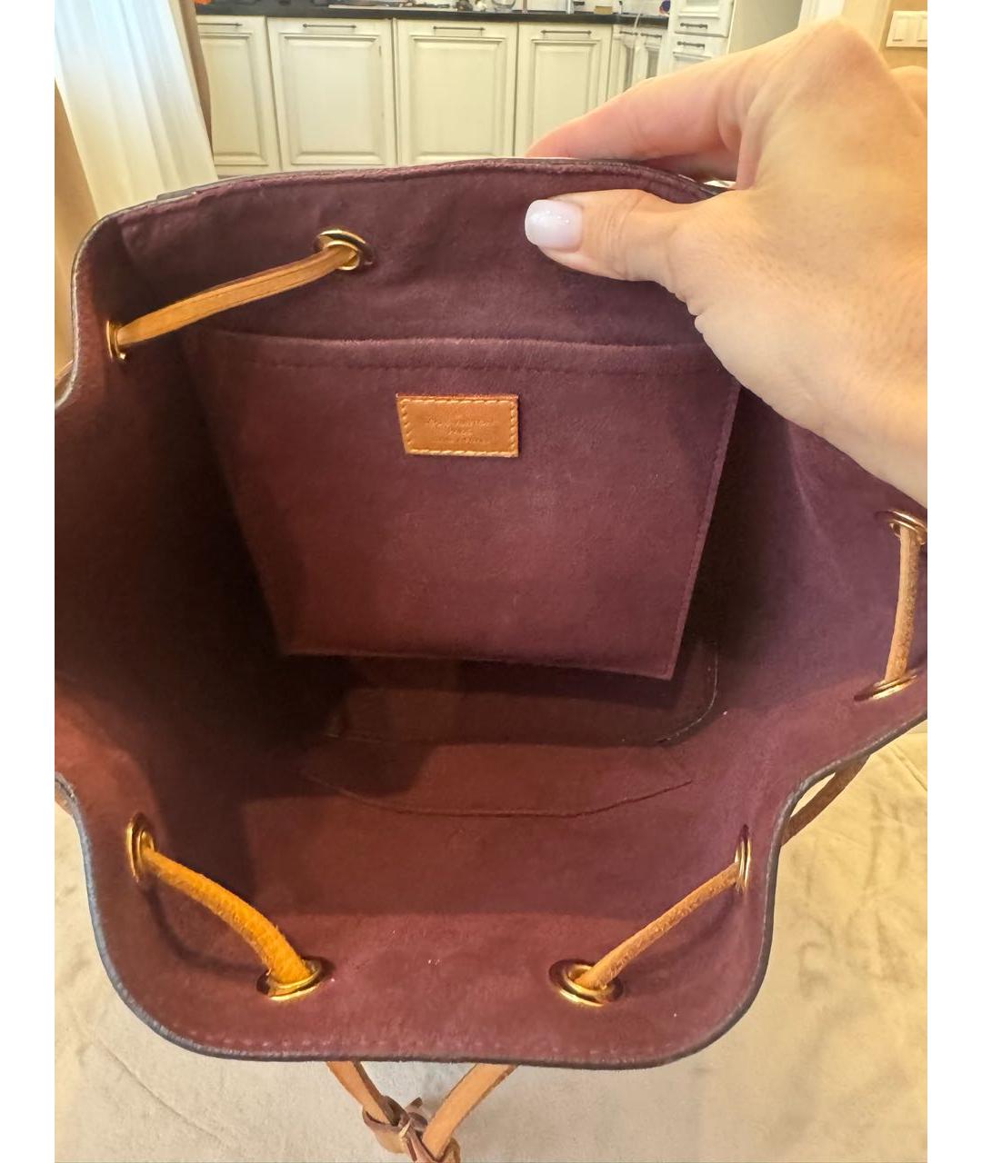 LOUIS VUITTON Коричневый кожаный рюкзак, фото 4