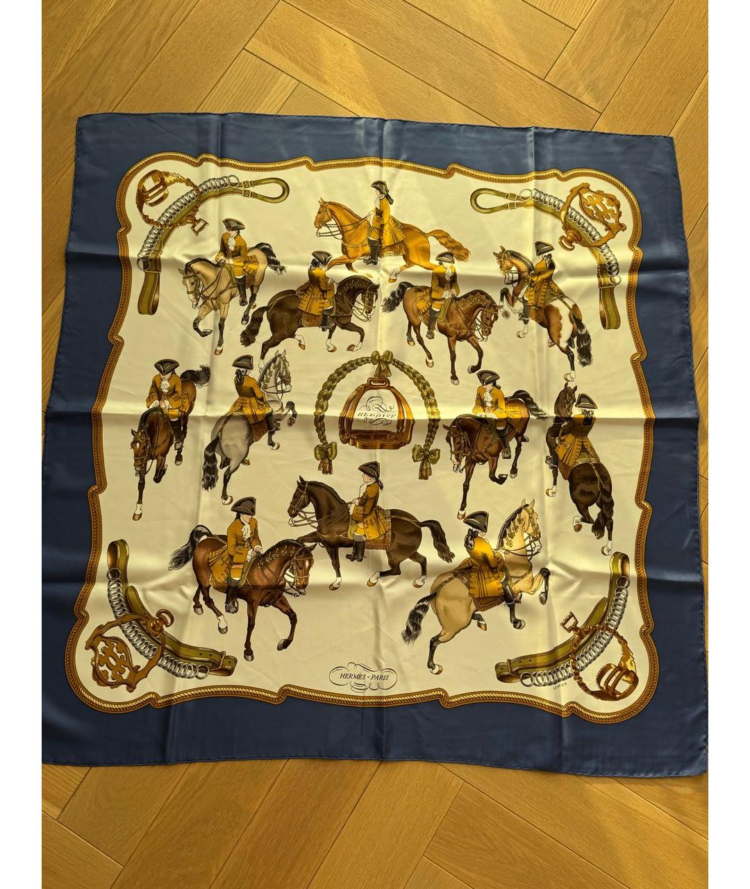 HERMES Синий шелковый платок, фото 2