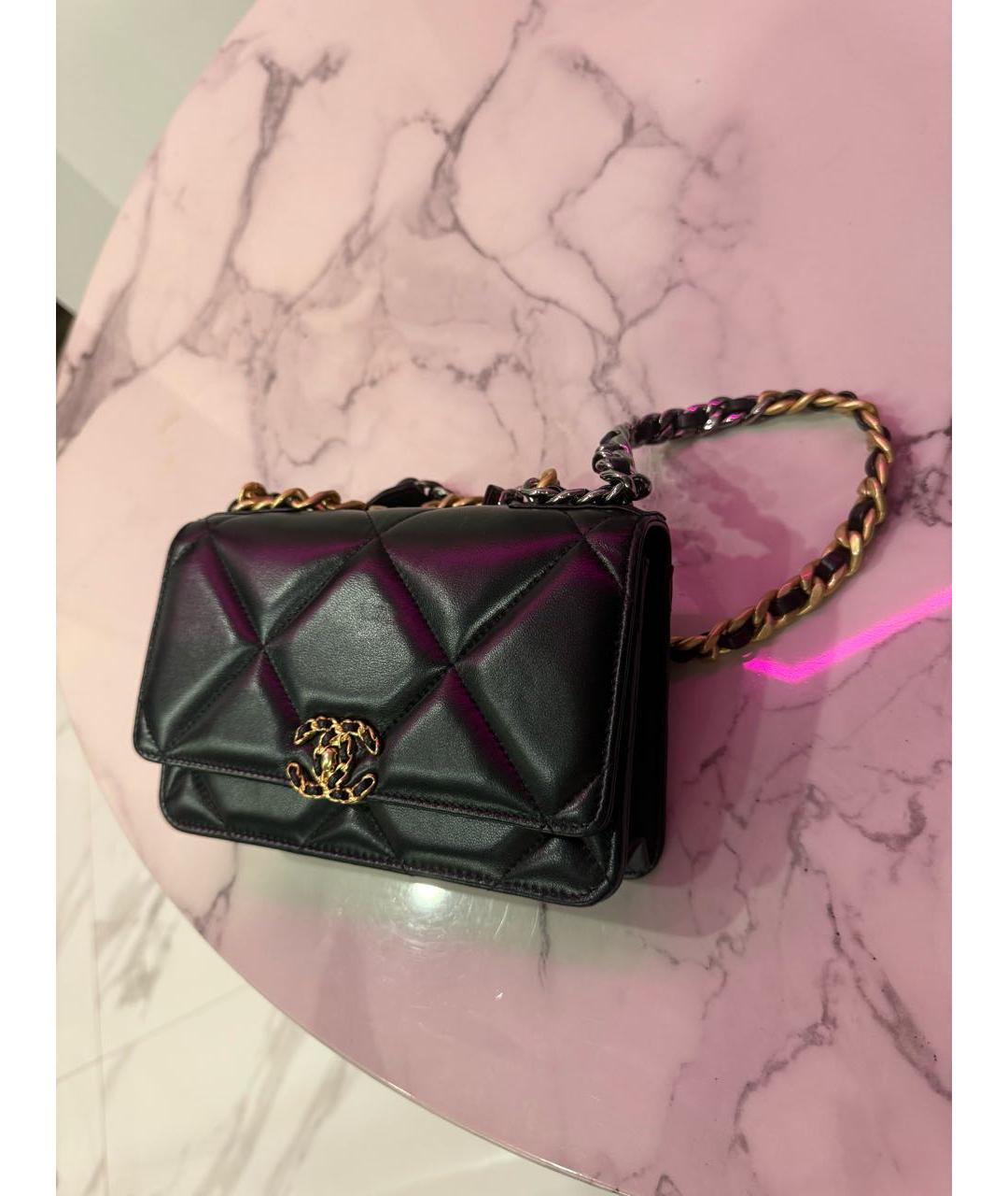 CHANEL Черная кожаная сумка через плечо, фото 2