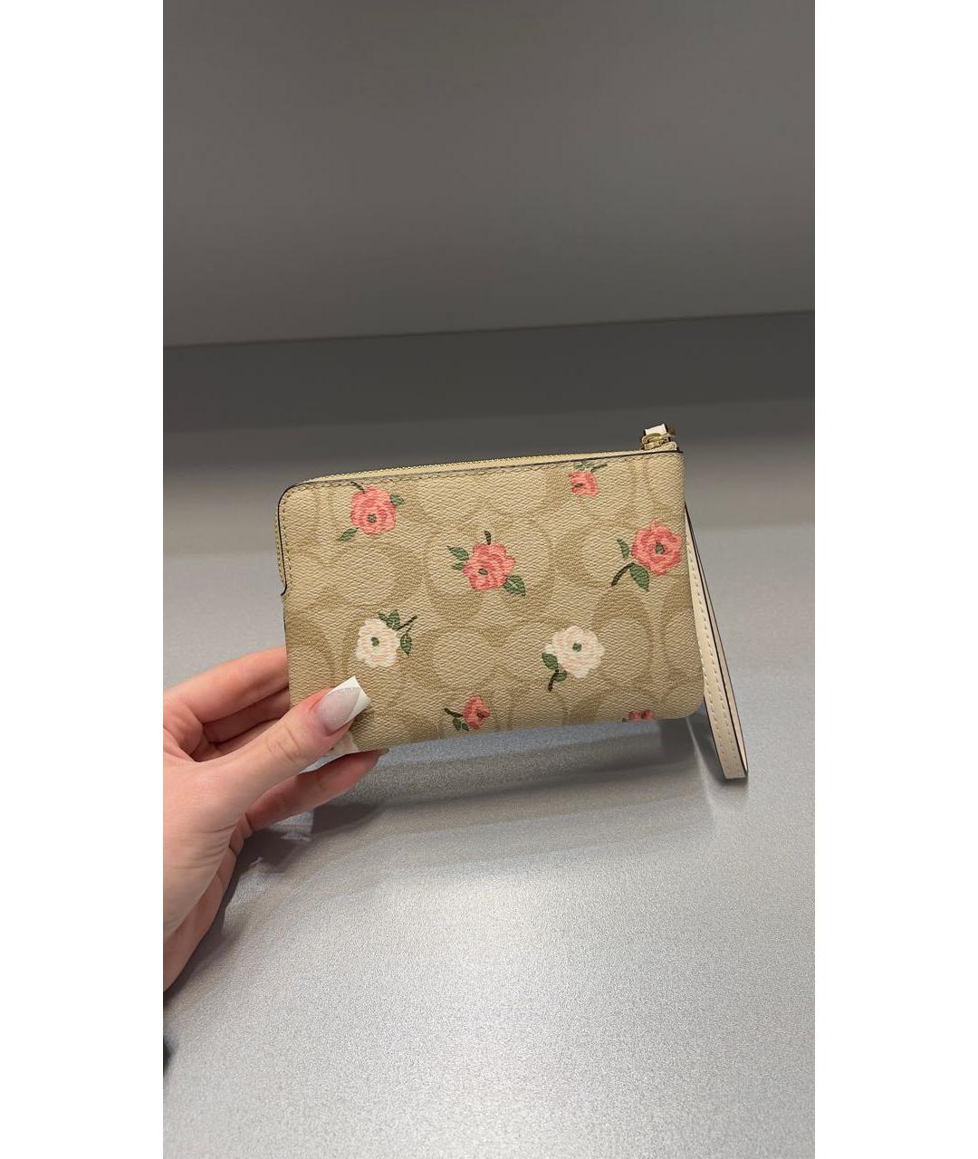 COACH Бежевый кожаный кошелек, фото 3