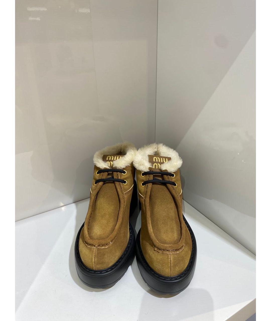 MIU MIU Коричневые замшевые ботинки, фото 3