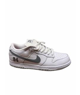 NIKE Кроссовки