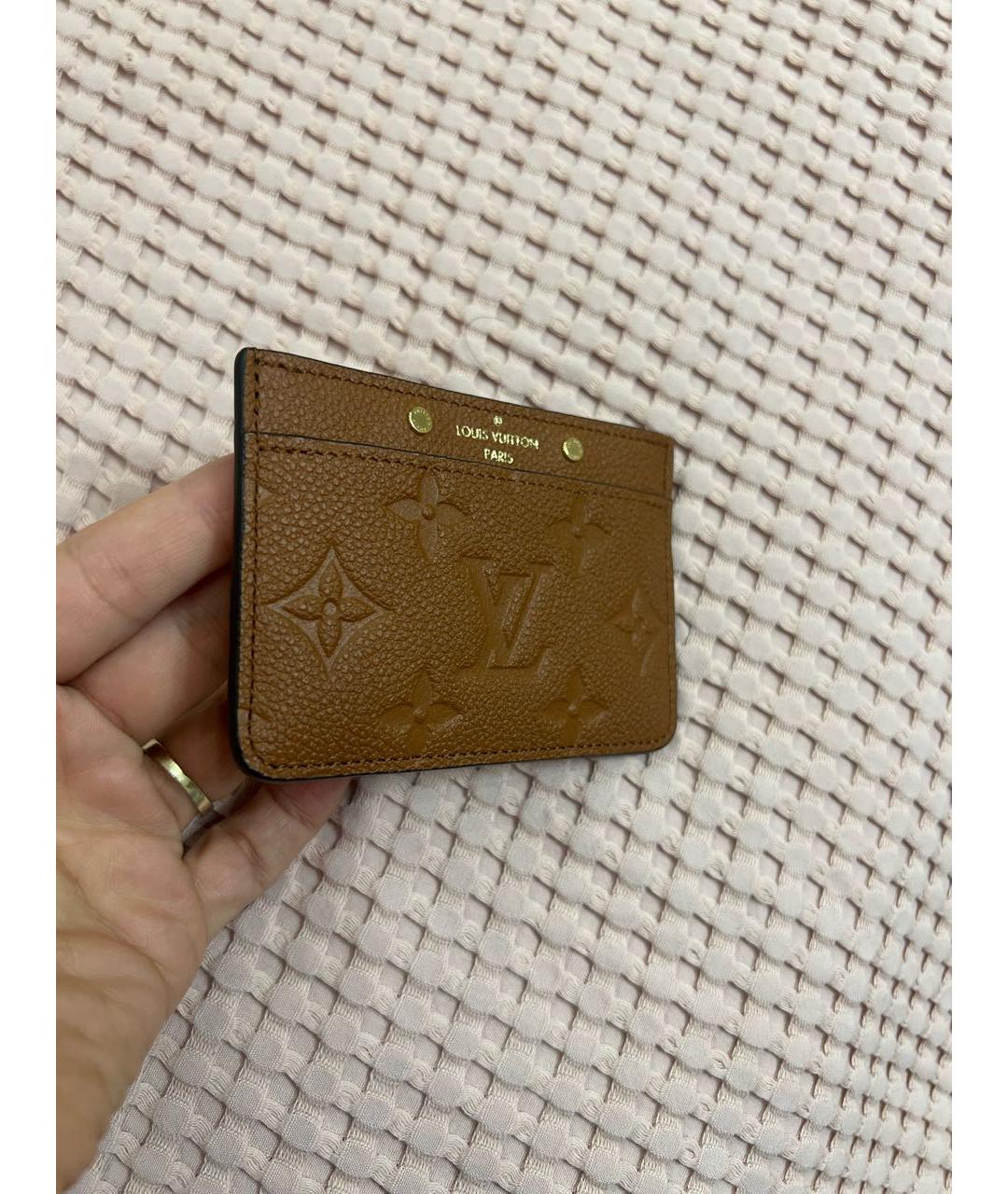 LOUIS VUITTON Коричневый кожаный кардхолдер, фото 2