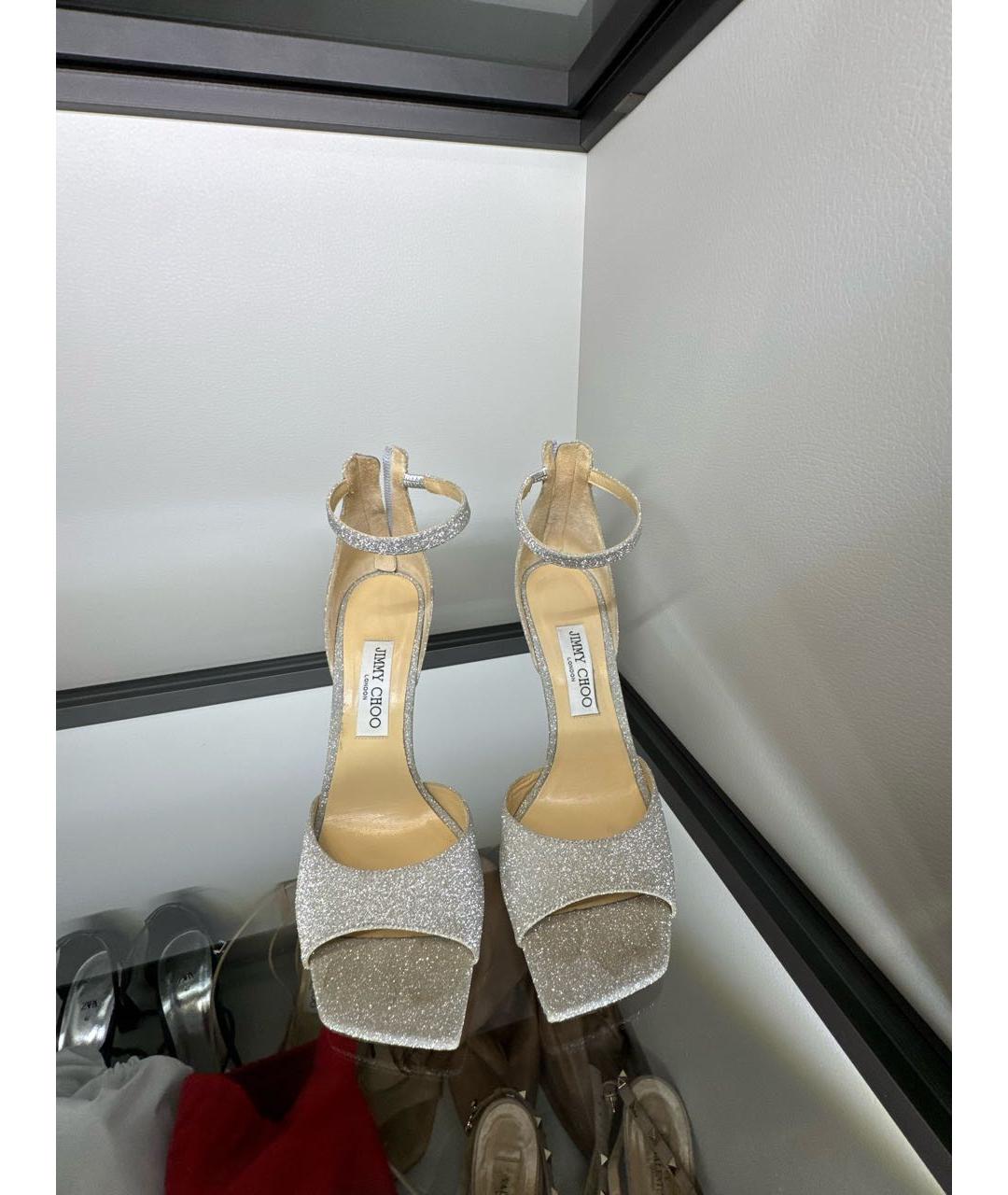 JIMMY CHOO Серебряные босоножки, фото 2