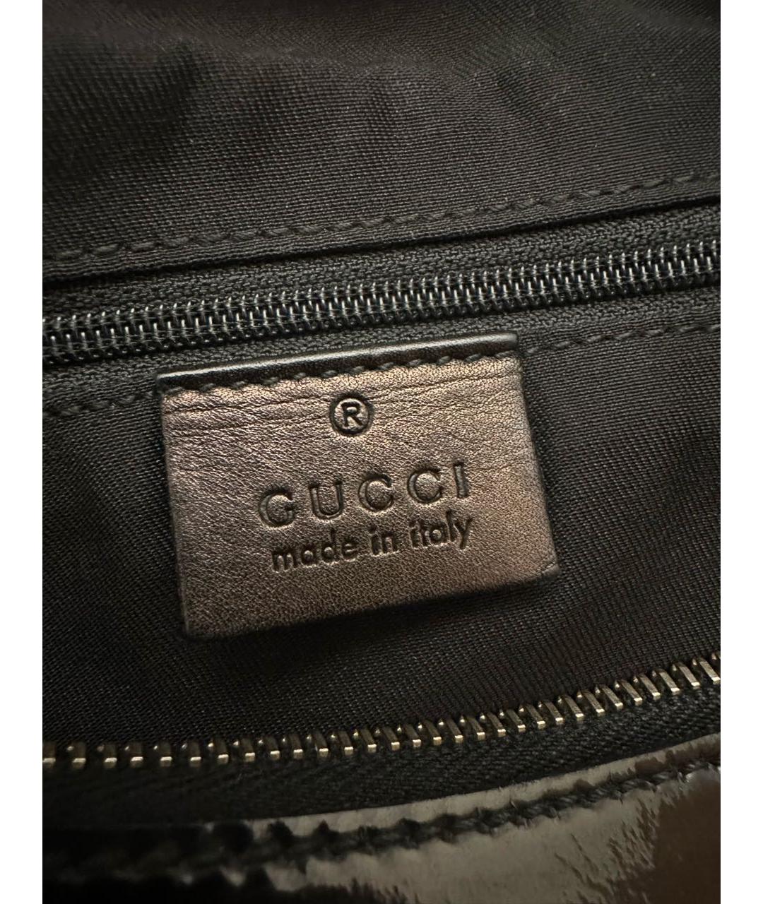 GUCCI Черная сумка с короткими ручками из лакированной кожи, фото 3