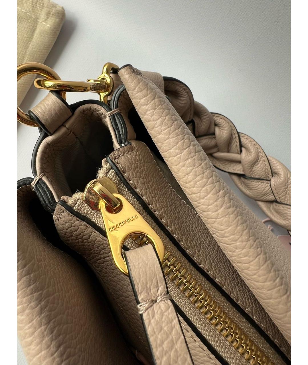 COCCINELLE Бежевая кожаная сумка с короткими ручками, фото 8