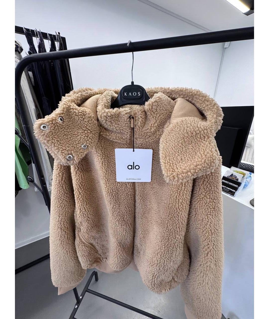 ALO YOGA Бежевая меховая куртка, фото 7
