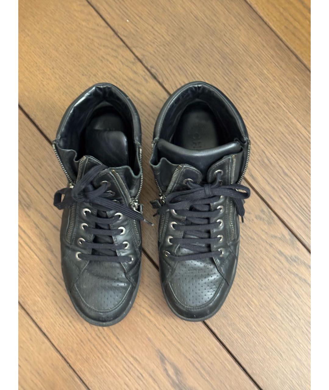 CHANEL Черные кожаные кеды, фото 3