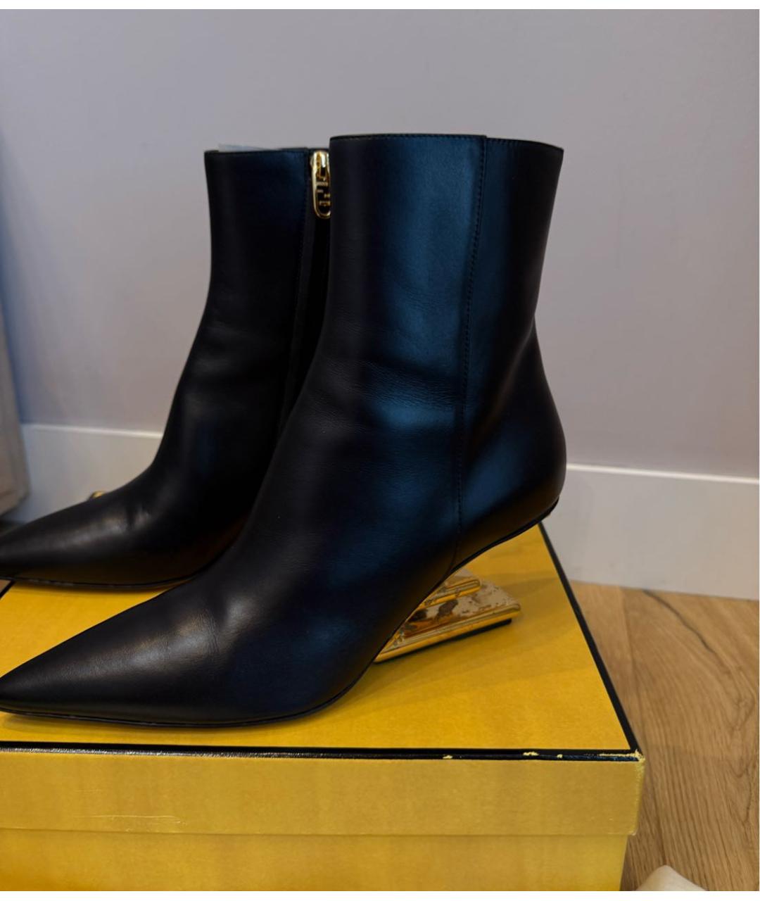 FENDI Черные кожаные ботильоны, фото 5
