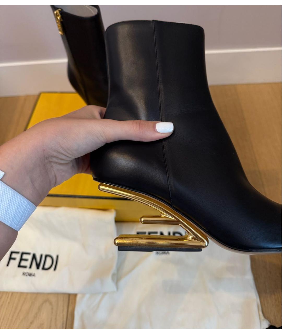 FENDI Черные кожаные ботильоны, фото 4