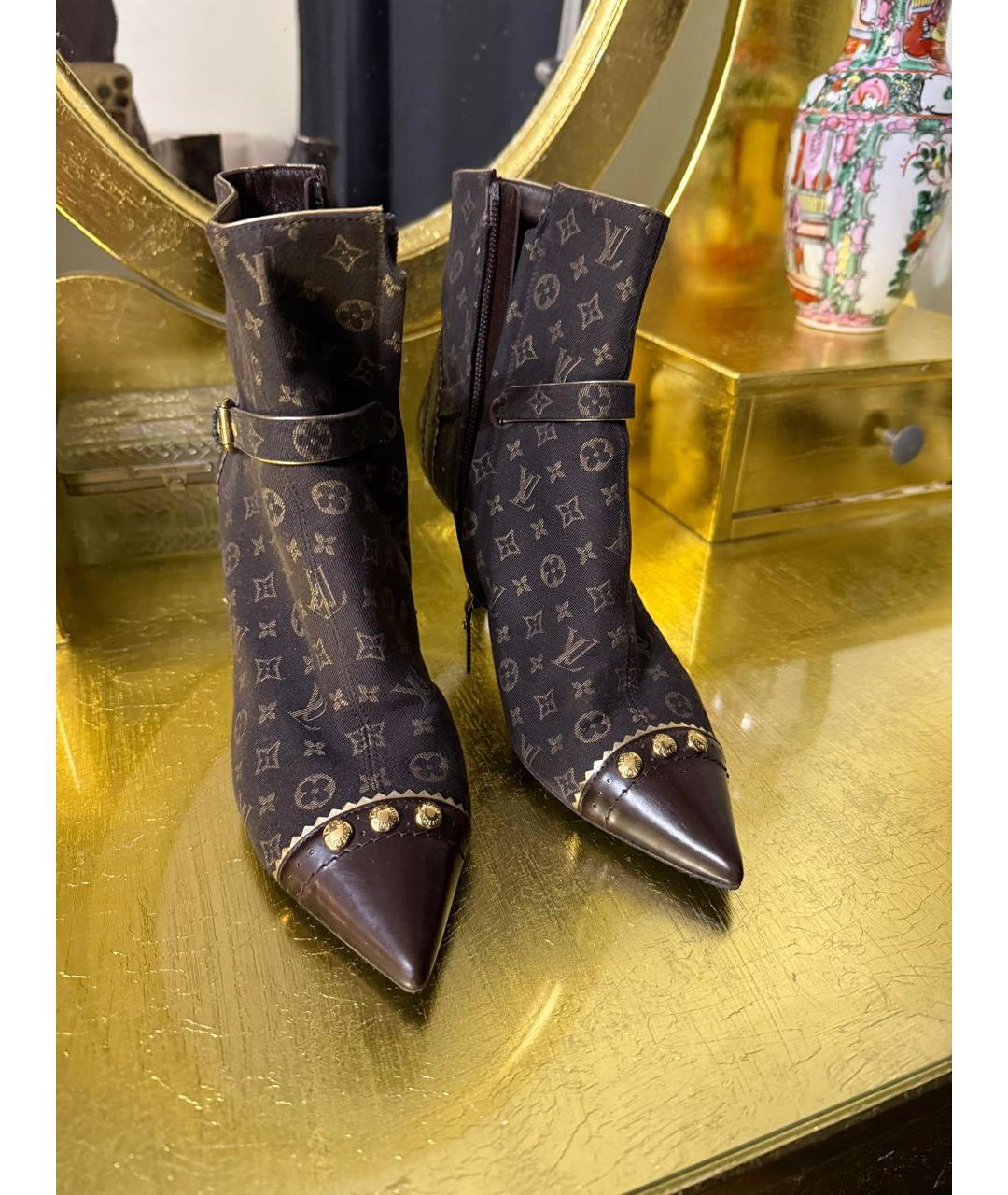 LOUIS VUITTON Коричневые кожаные ботильоны, фото 8