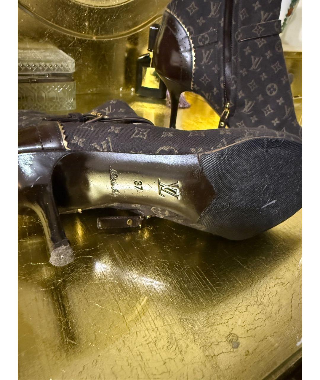 LOUIS VUITTON Коричневые кожаные ботильоны, фото 6