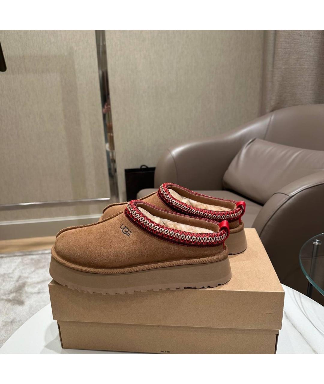 UGG AUSTRALIA Коричневые замшевые ботинки, фото 9