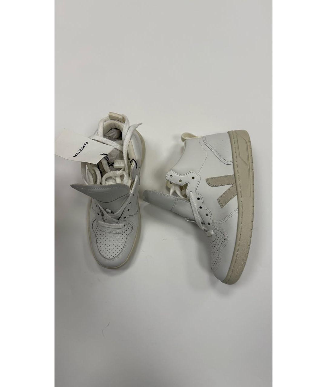 VEJA Белые кожаные кроссовки, фото 6