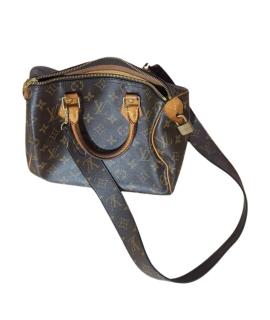 LOUIS VUITTON Сумка через плечо