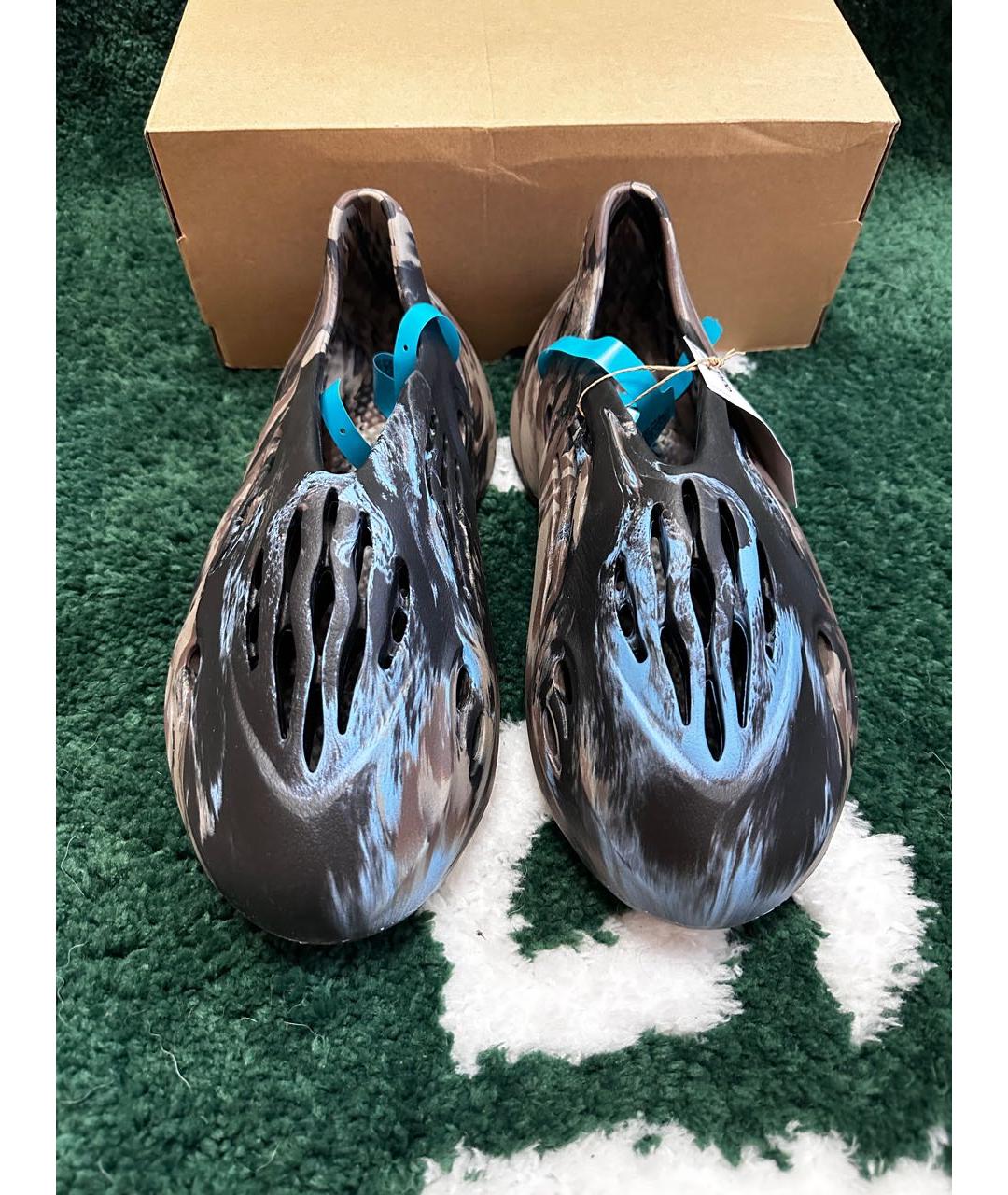 ADIDAS YEEZY Мульти резиновые низкие кроссовки / кеды, фото 2