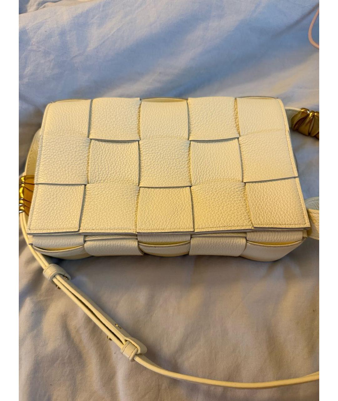 BOTTEGA VENETA Бежевая кожаная сумка через плечо, фото 8