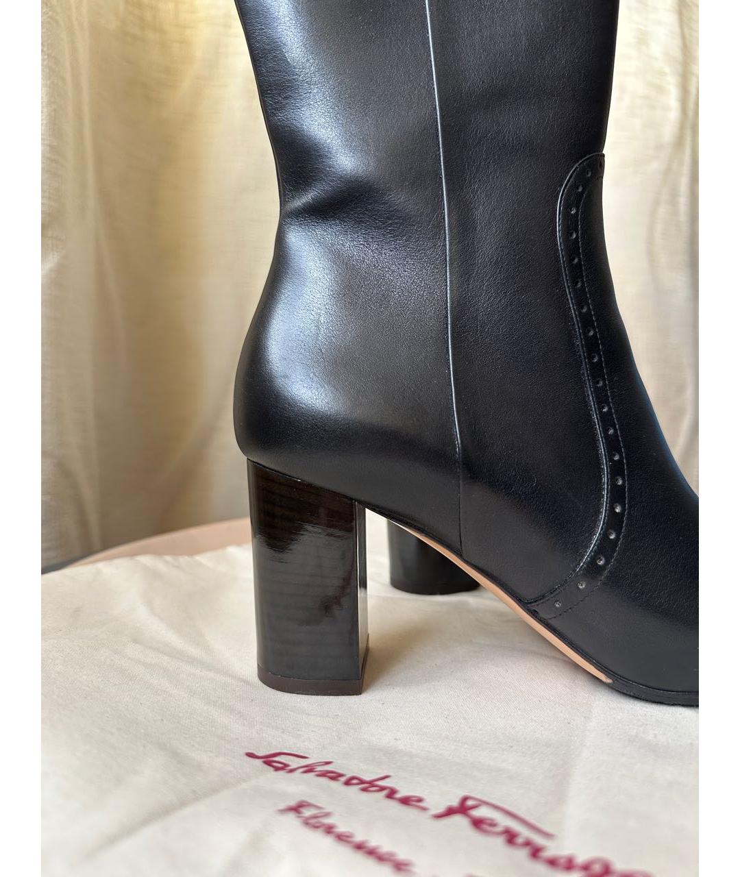 FERRAGAMO Черные кожаные сапоги, фото 6