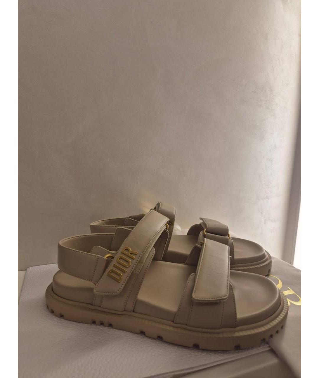 CHRISTIAN DIOR Бежевые кожаные сандалии, фото 6