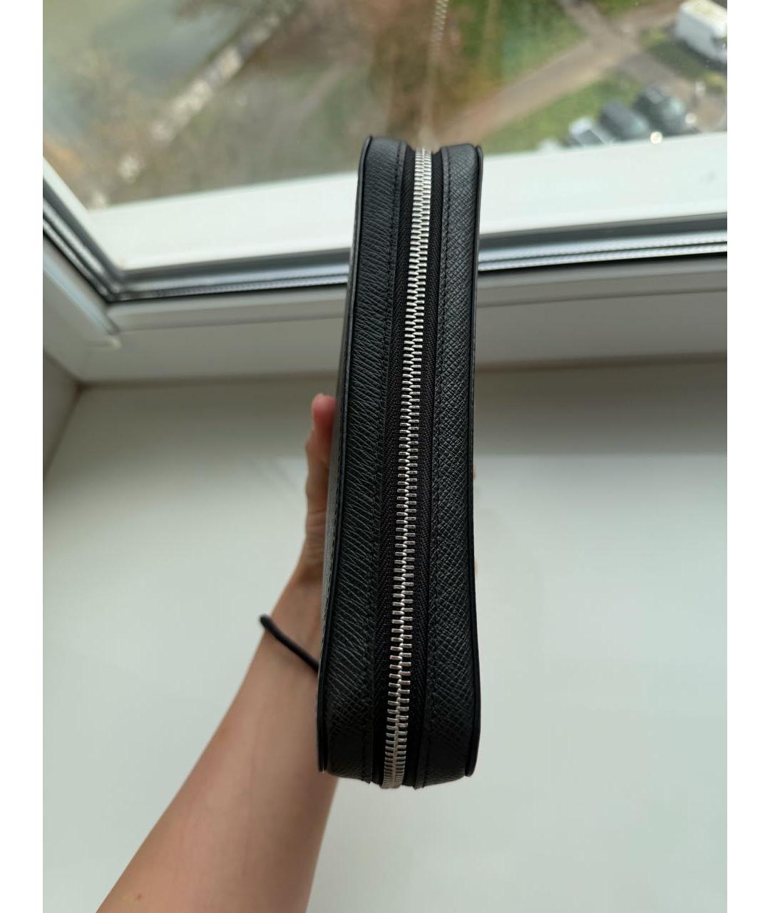 LOUIS VUITTON Черный кожаный кардхолдер, фото 4