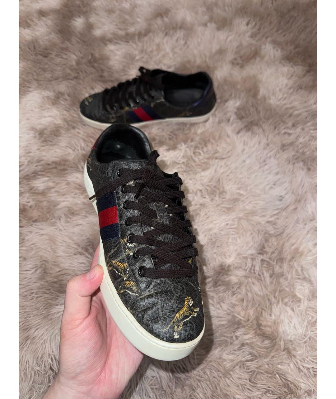 GUCCI Черные низкие кроссовки / кеды из искусственной кожи, фото 2