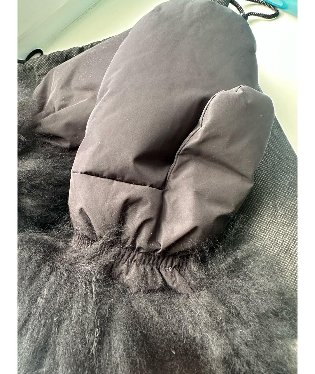 YVES SALOMON Черные синтетические варежки, фото 4