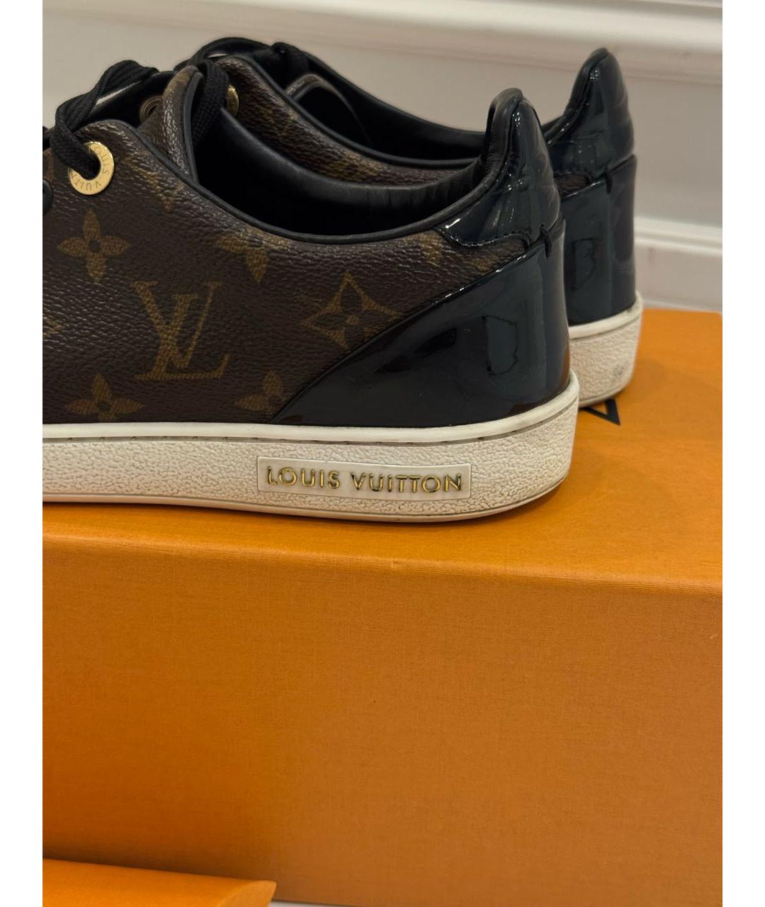 LOUIS VUITTON Коричневые кожаные кеды, фото 7