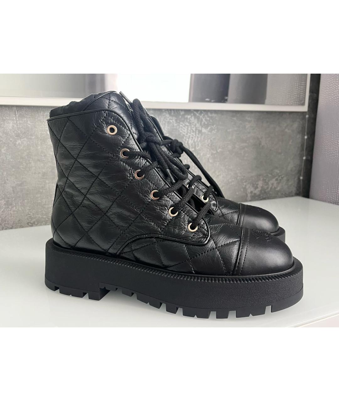 CHANEL Черные кожаные ботинки, фото 5