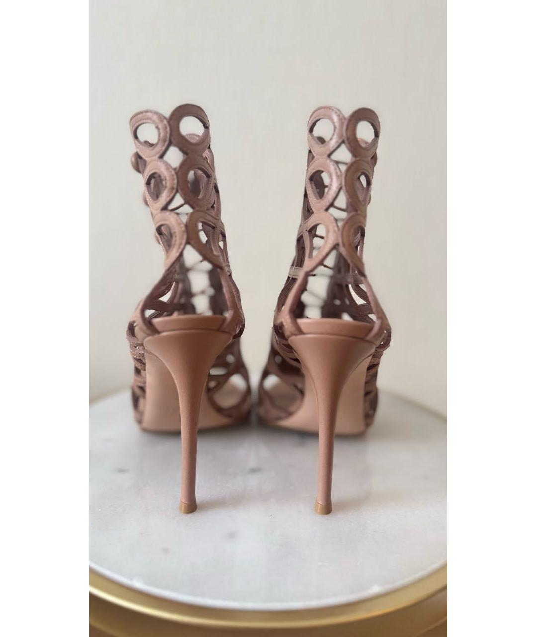 GIANVITO ROSSI Бежевые кожаные босоножки, фото 4