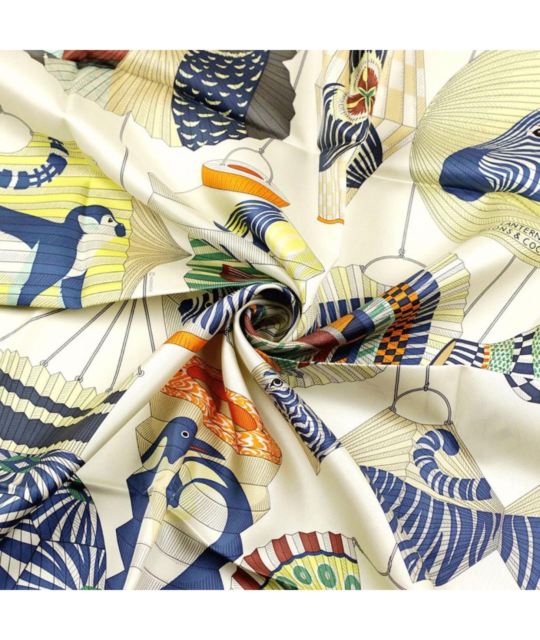 HERMES Белый шелковый платок, фото 1