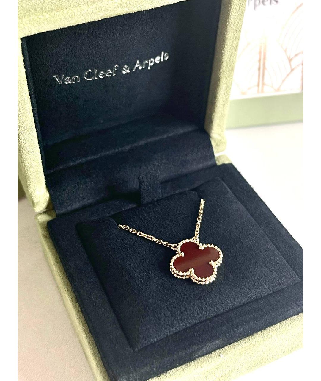 VAN CLEEF & ARPELS Красная подвеска из желтого золота, фото 3
