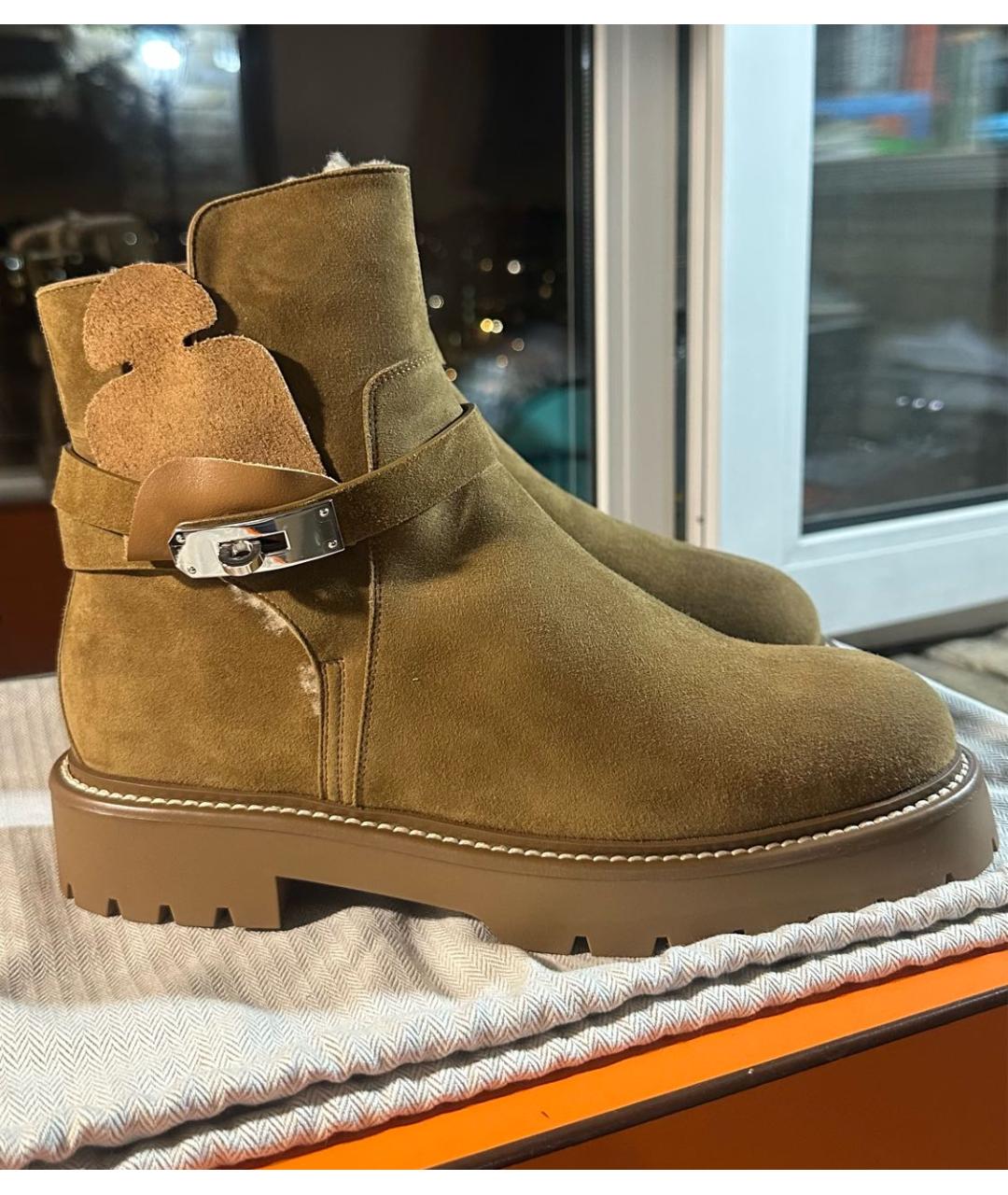 HERMES Оранжевое замшевые ботинки, фото 7