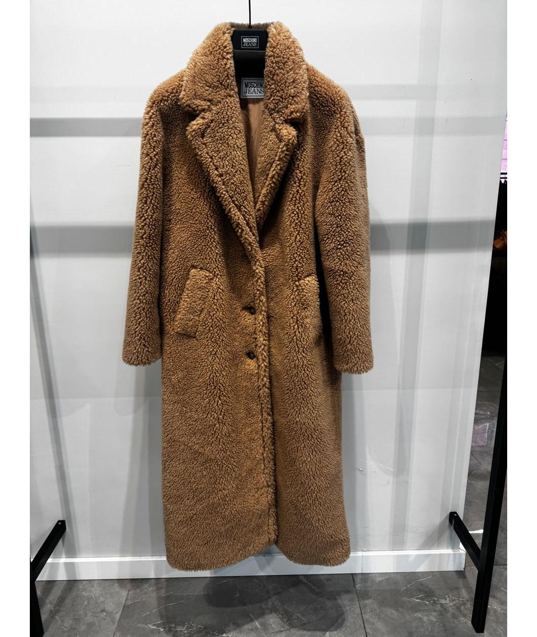 MOSCHINO Бежевая полиэстеровая шуба, фото 2