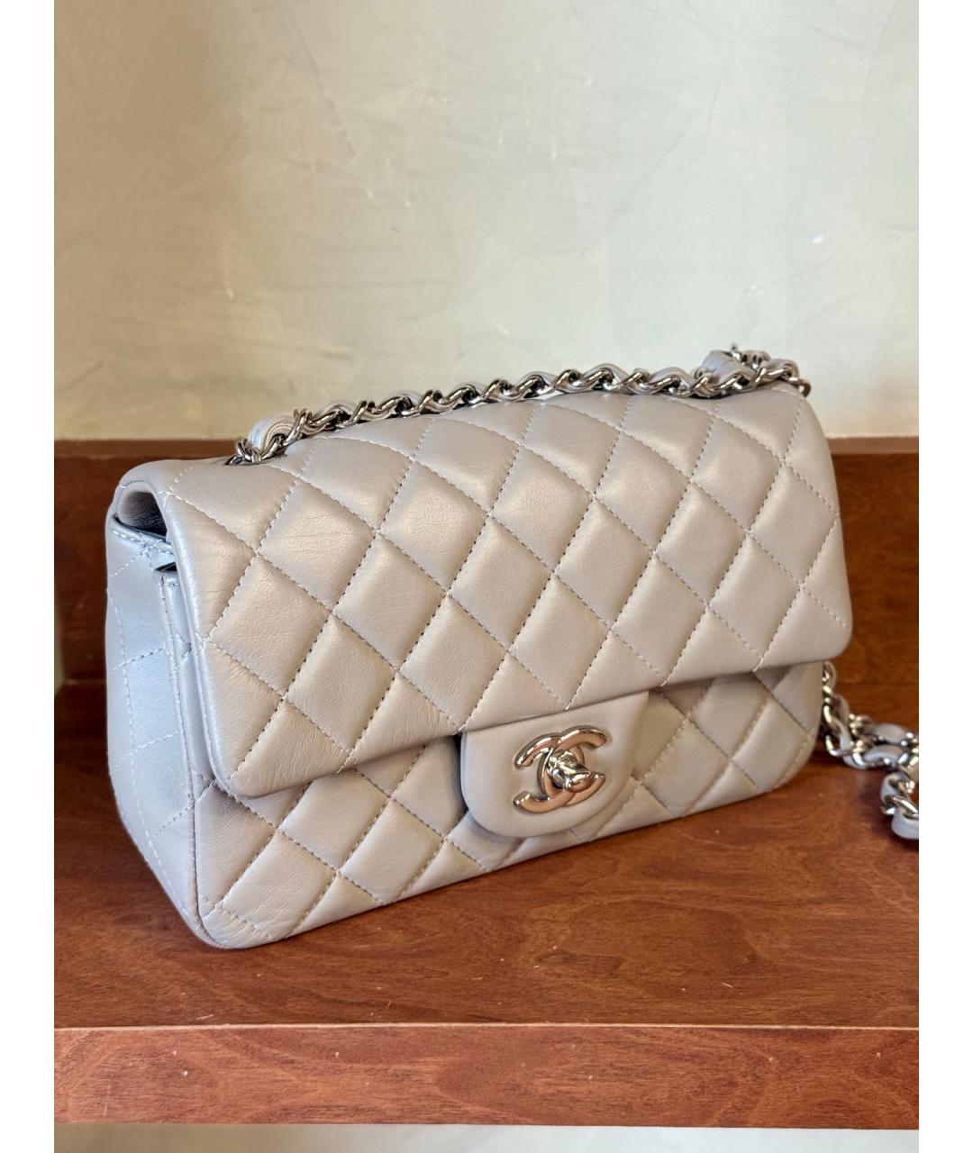 CHANEL Серая кожаная сумка через плечо, фото 3