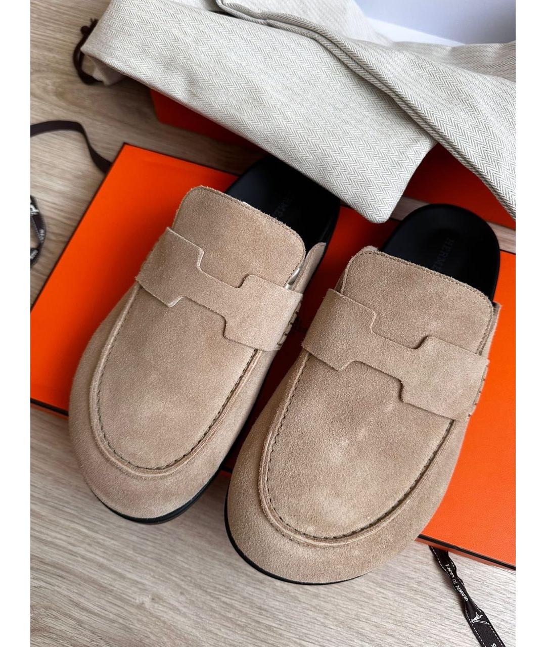 HERMES Бежевые замшевые мюли, фото 3