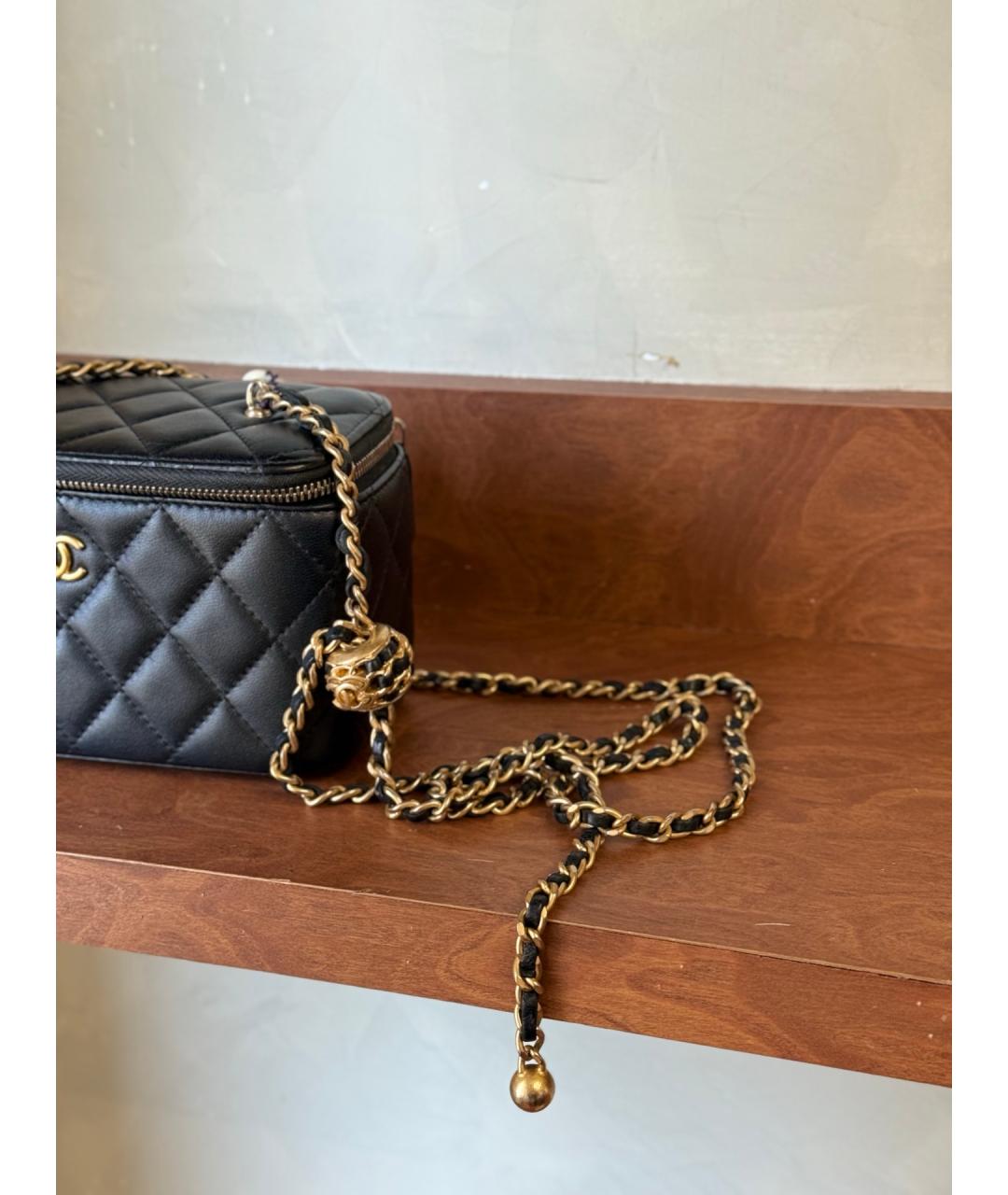 CHANEL Черная кожаная сумка через плечо, фото 3