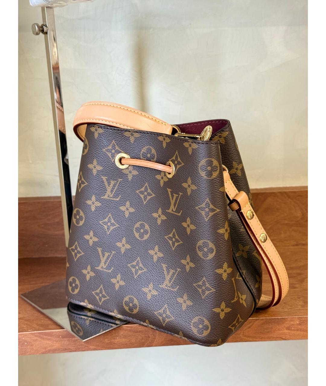 LOUIS VUITTON Коричневая сумка через плечо из искусственной кожи, фото 7