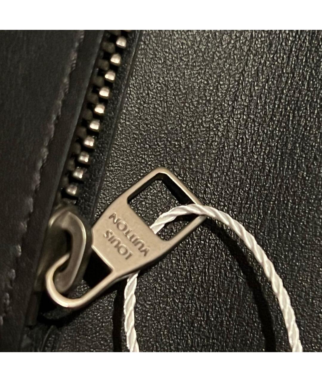 LOUIS VUITTON Черный кожаный кошелек, фото 6