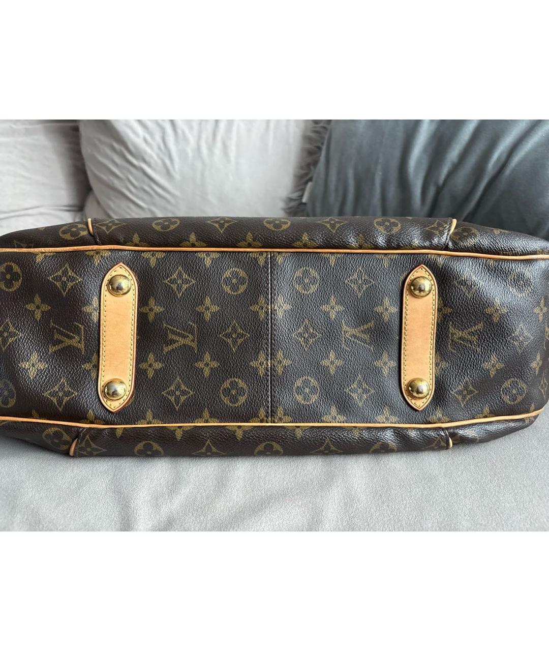 LOUIS VUITTON Коричневая кожаная сумка с короткими ручками, фото 6