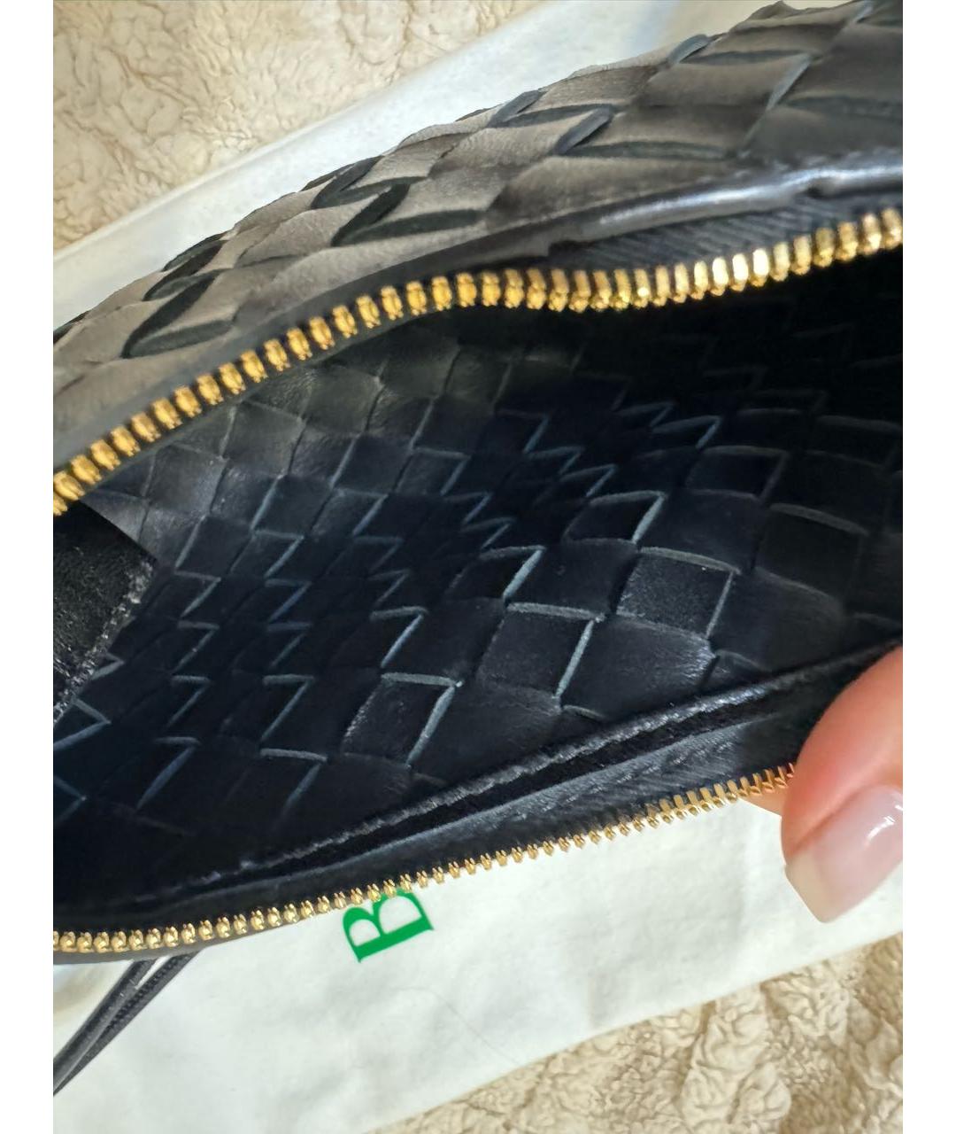 BOTTEGA VENETA Черная кожаная сумка через плечо, фото 4