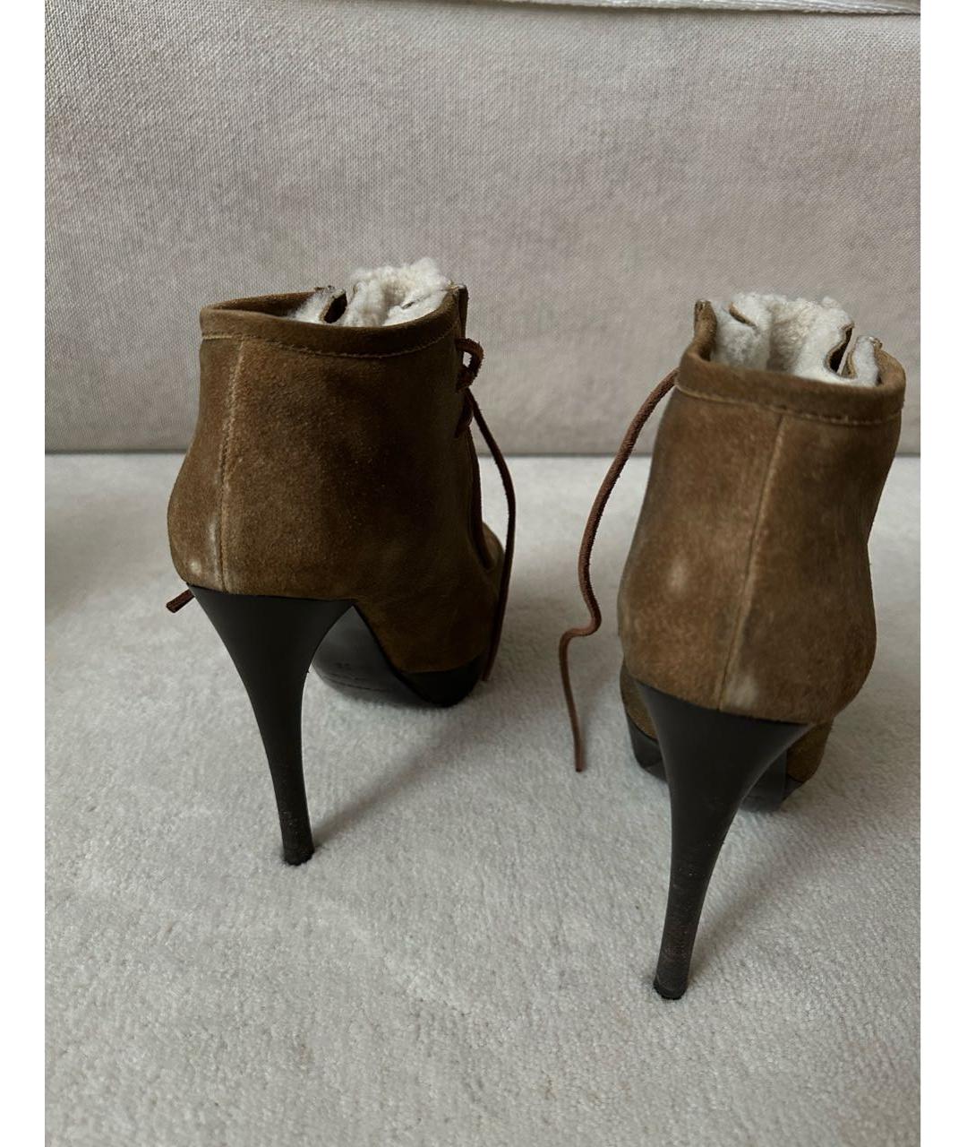 BURBERRY Коричневые замшевые ботильоны, фото 4