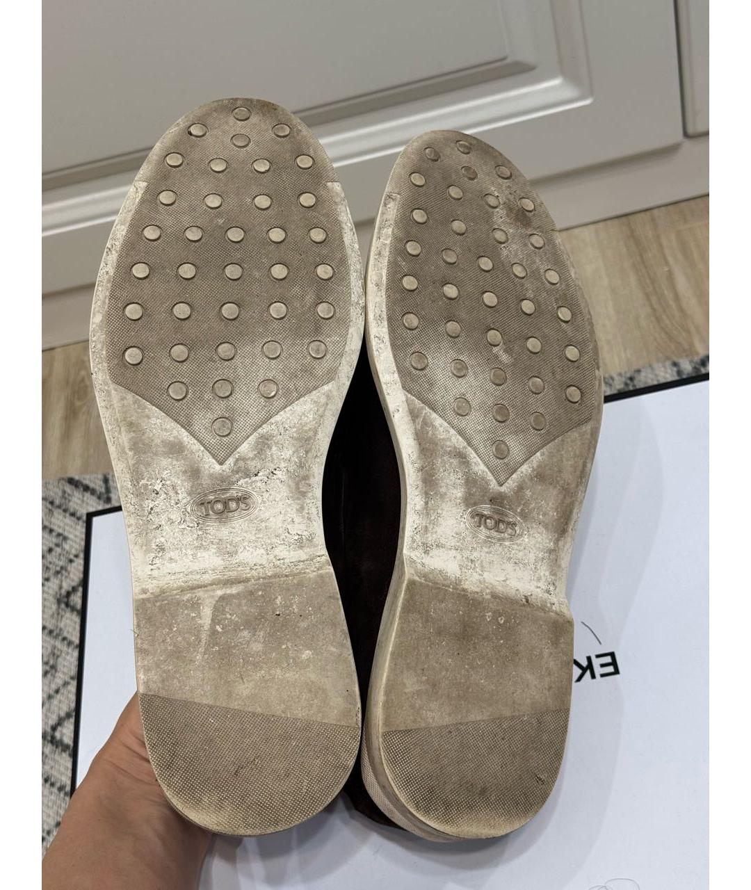 TOD'S Коричневые замшевые лоферы, фото 5