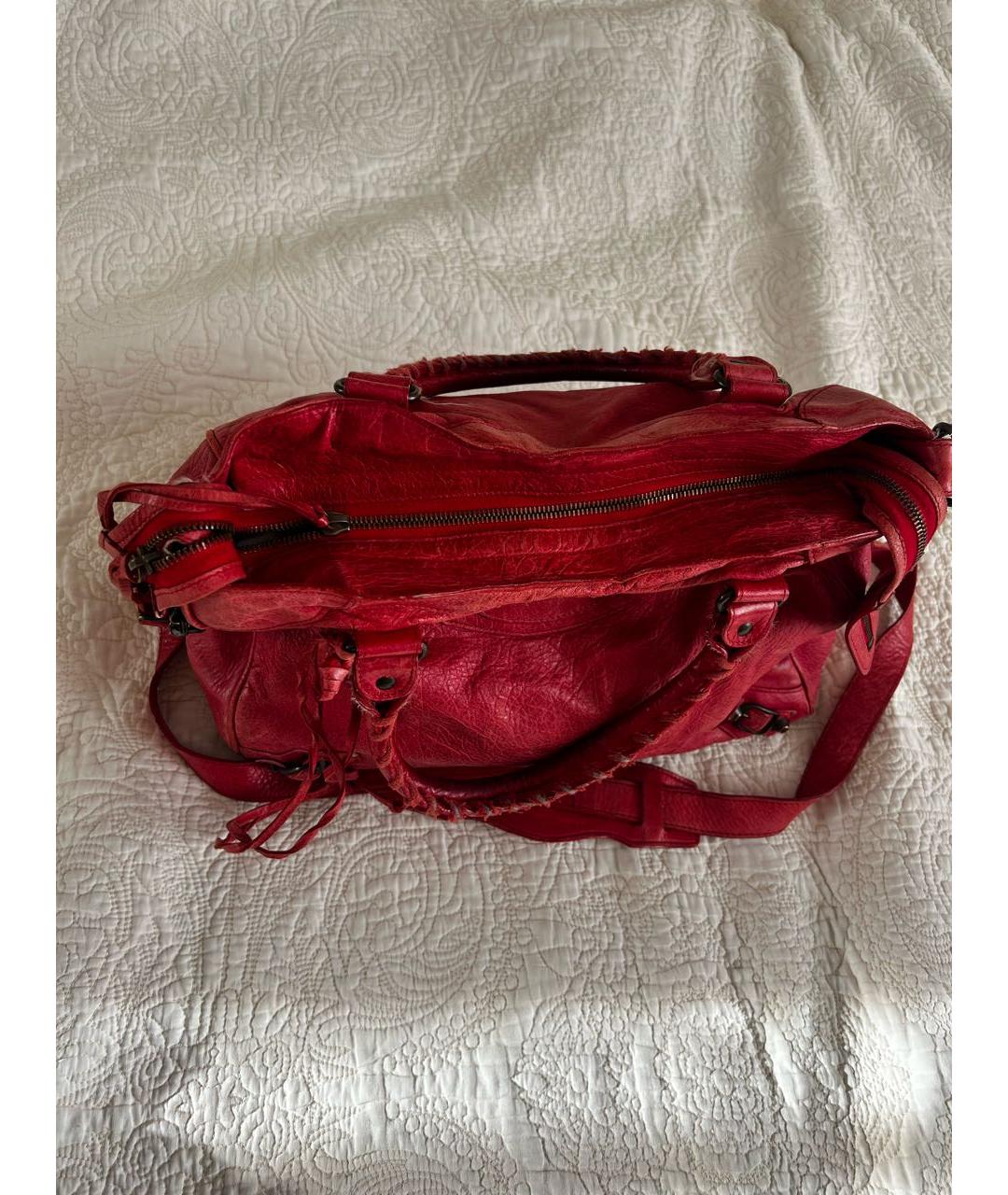 BALENCIAGA Красная кожаная сумка через плечо, фото 5