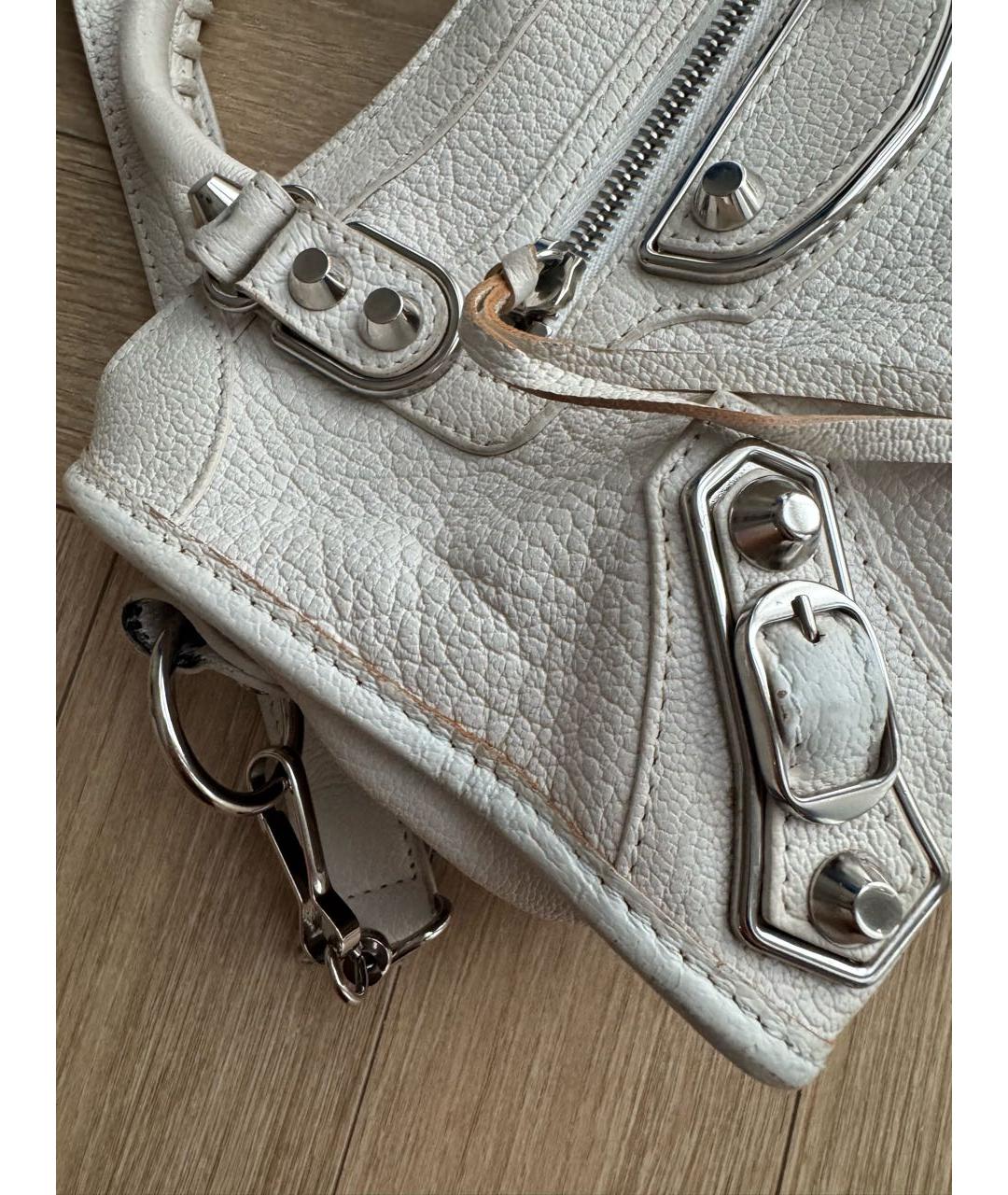 BALENCIAGA Белая кожаная сумка с короткими ручками, фото 7
