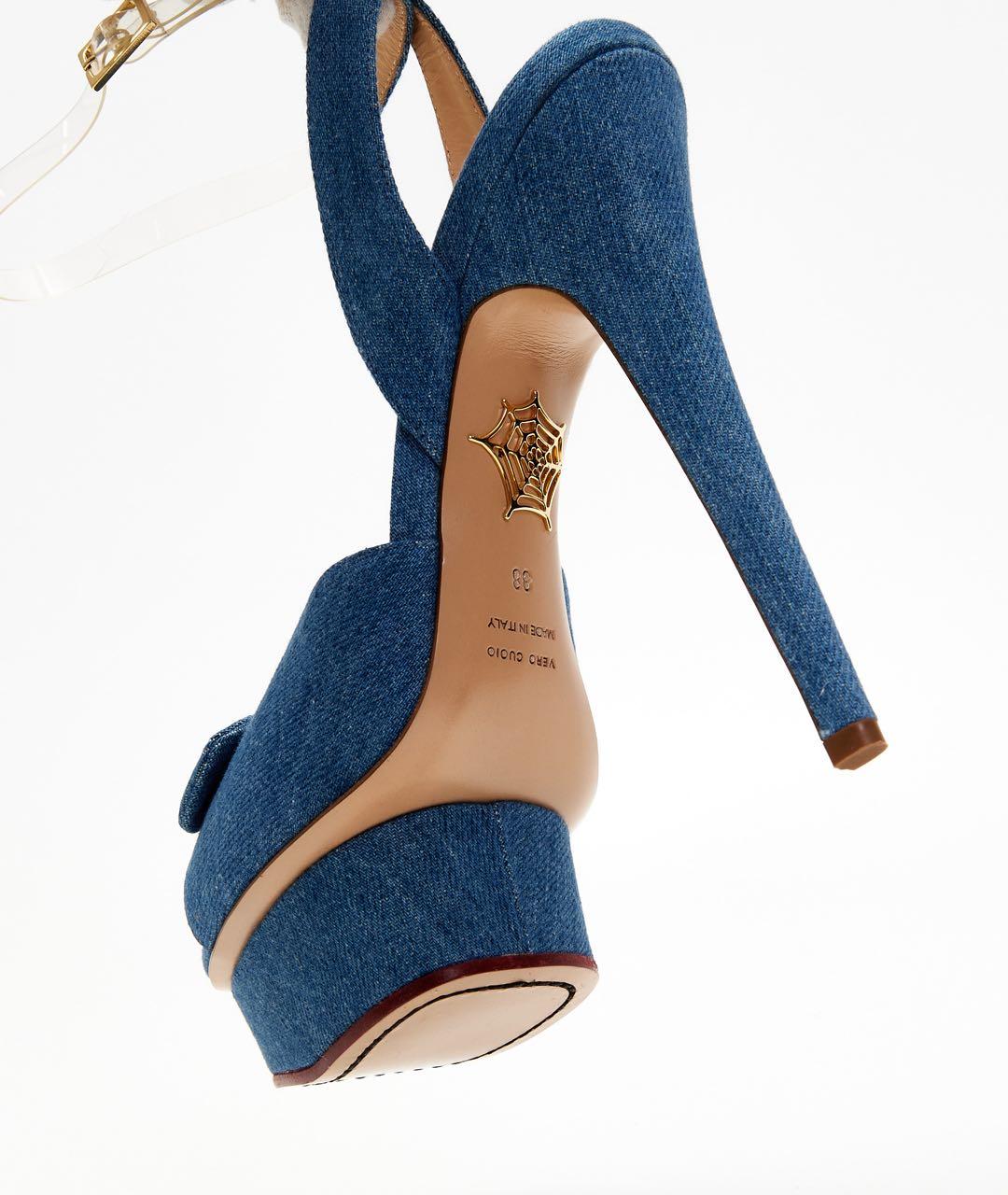 CHARLOTTE OLYMPIA Голубые текстильные босоножки, фото 4