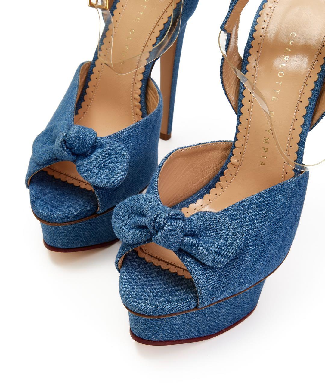 CHARLOTTE OLYMPIA Голубые текстильные босоножки, фото 2