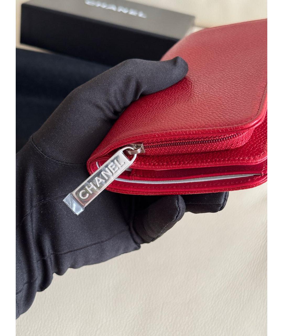 CHANEL Красный кожаный кошелек, фото 6