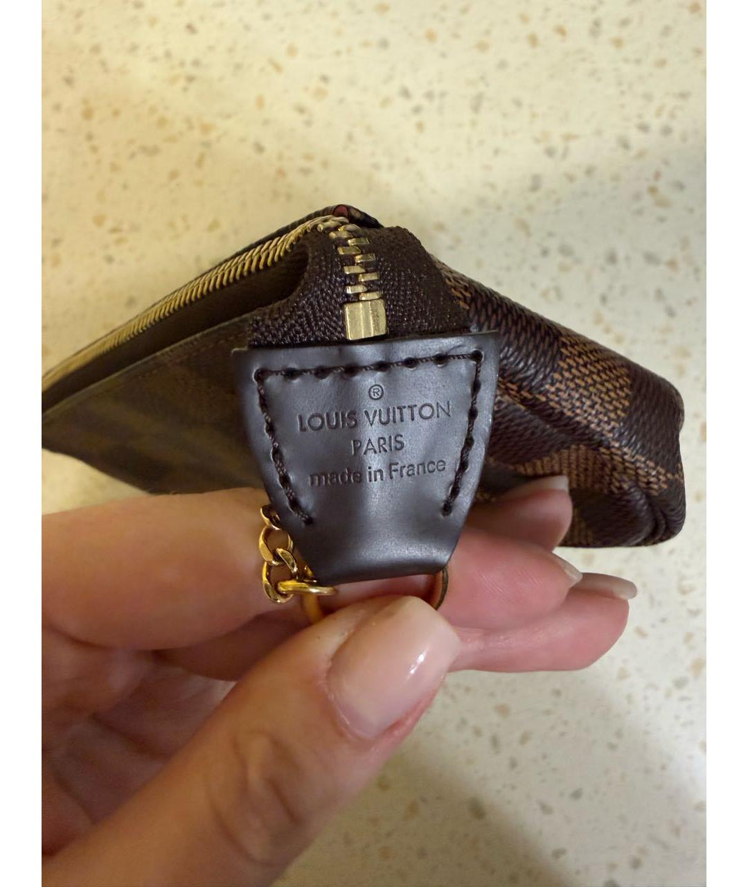 LOUIS VUITTON Коричневая кожаная сумка с короткими ручками, фото 8